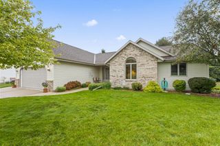 506 E Rossman STREET, Hartford, WI 53027