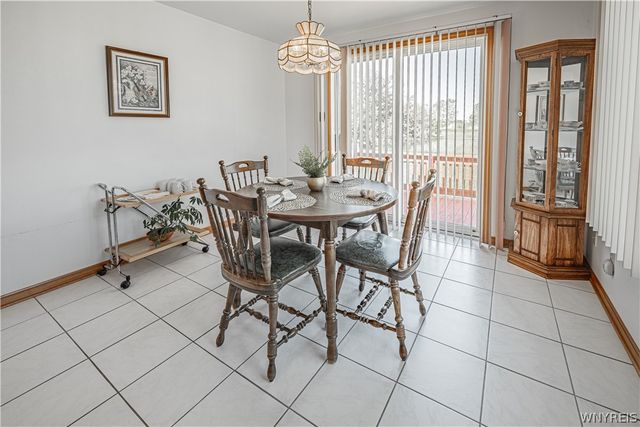 6926 Rebecca Drive, Wheatfield, NY 14304
