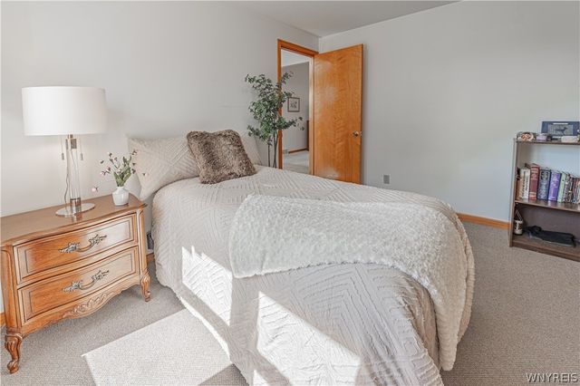 6926 Rebecca Drive, Wheatfield, NY 14304