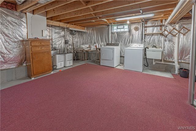 6926 Rebecca Drive, Wheatfield, NY 14304