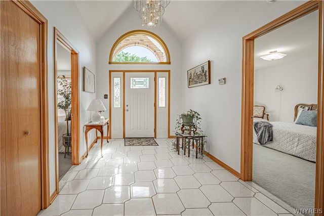 6926 Rebecca Drive, Wheatfield, NY 14304