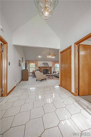 6926 Rebecca Drive, Wheatfield, NY 14304