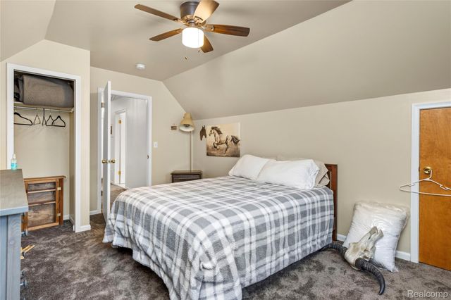 6085 Worlington Road, Bloomfield Hills, MI 48301