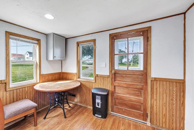 W1570 COUNTY ROAD C, Pulaski, WI 54162