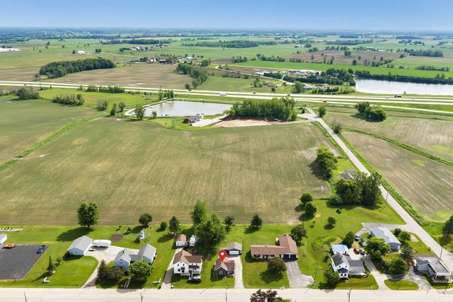 W1570 COUNTY ROAD C, Pulaski, WI 54162