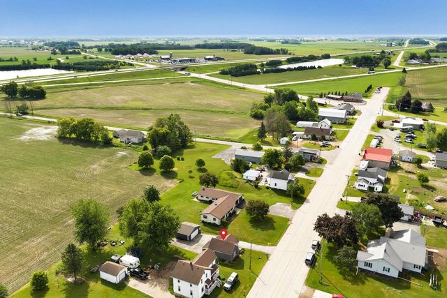 W1570 COUNTY ROAD C, Pulaski, WI 54162