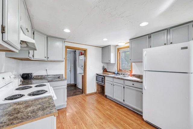 W1570 COUNTY ROAD C, Pulaski, WI 54162