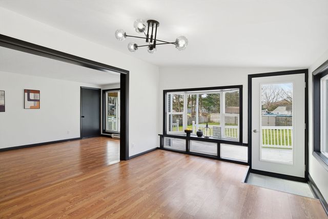 235 Vineland Ave, East Longmeadow, MA 01028