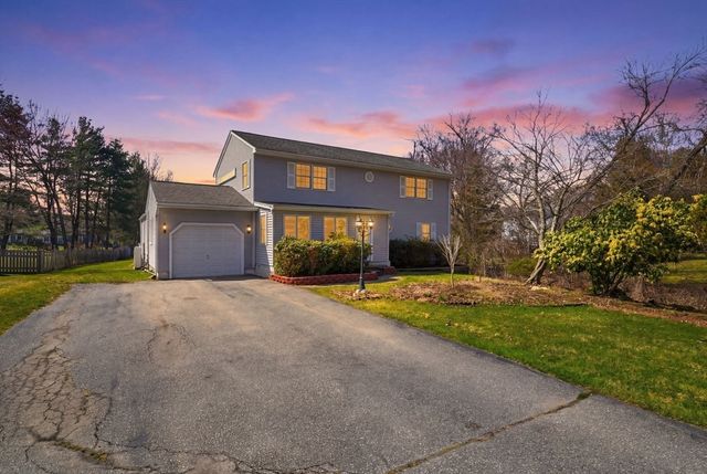 235 Vineland Ave, East Longmeadow, MA 01028