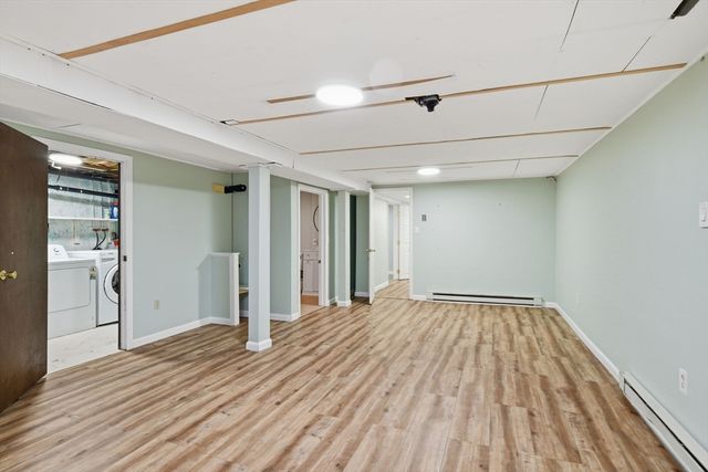 235 Vineland Ave, East Longmeadow, MA 01028