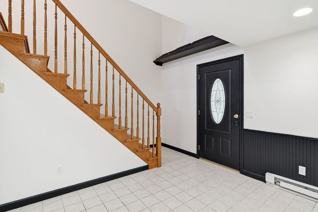 235 Vineland Ave, East Longmeadow, MA 01028