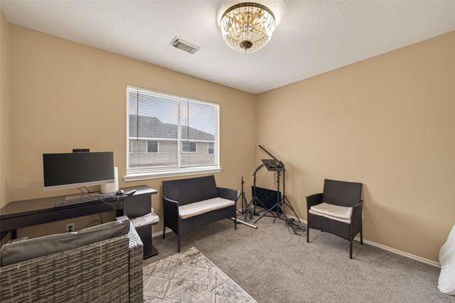 6027 Shadow Isle Lane, Houston, TX 77084