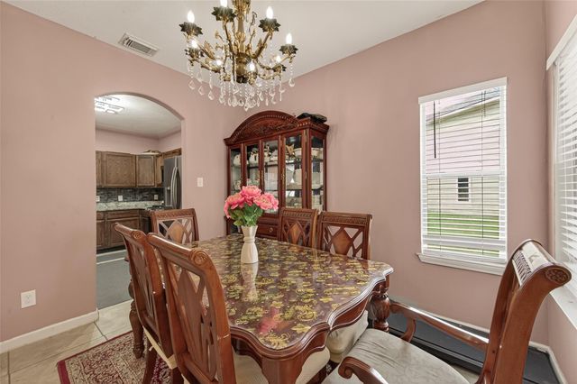 6027 Shadow Isle Lane, Houston, TX 77084