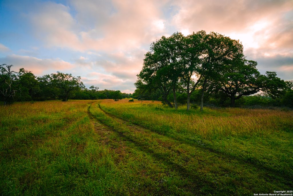 000 Rolling hill, Spring Branch, TX 78070