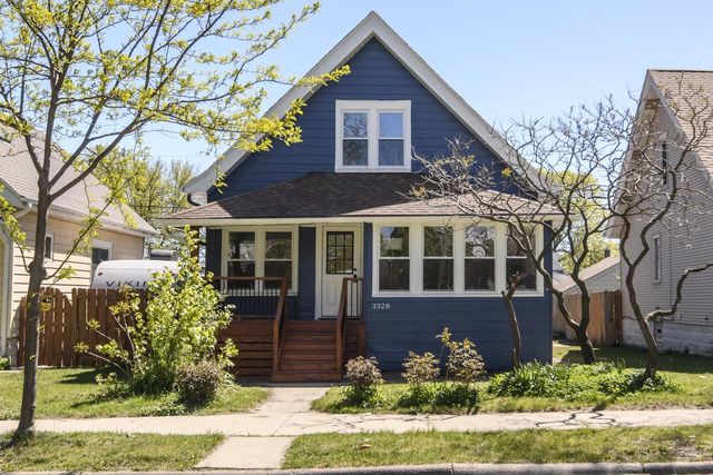 3328 9TH STREET, Milwaukee, WI 53215