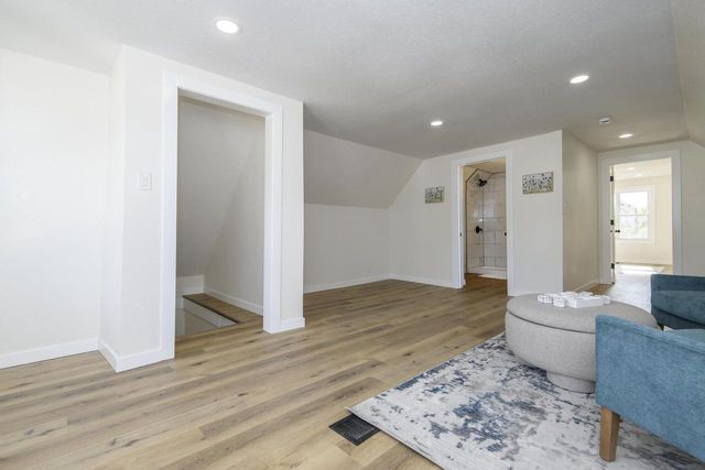 3328 9TH STREET, Milwaukee, WI 53215