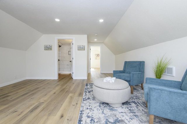 3328 9TH STREET, Milwaukee, WI 53215