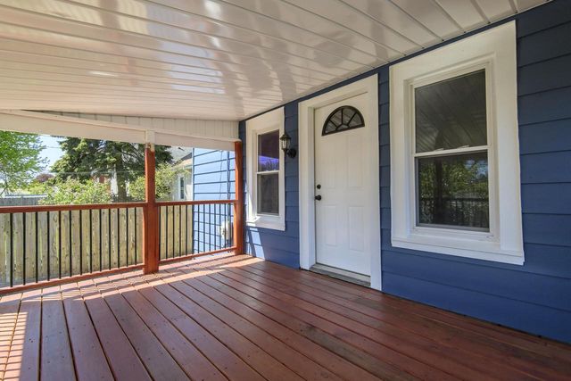3328 9TH STREET, Milwaukee, WI 53215