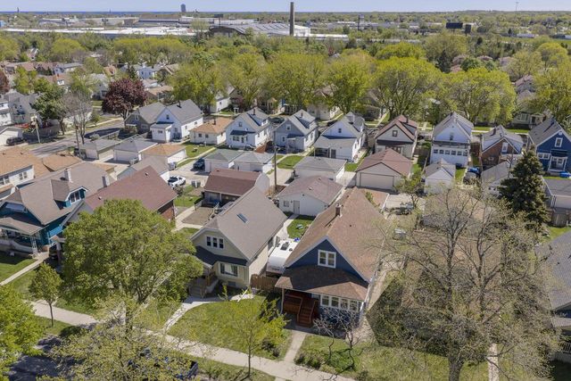 3328 9TH STREET, Milwaukee, WI 53215