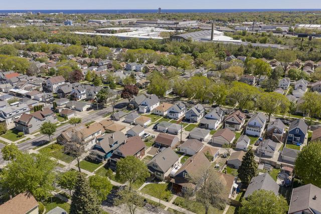 3328 9TH STREET, Milwaukee, WI 53215