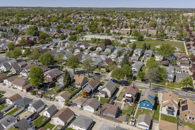 3328 9TH STREET, Milwaukee, WI 53215