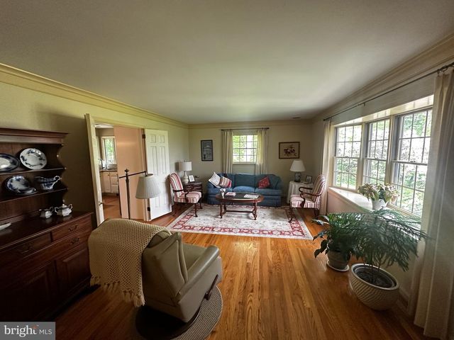 105 NORTHVIEW RD, Lititz, PA 17543