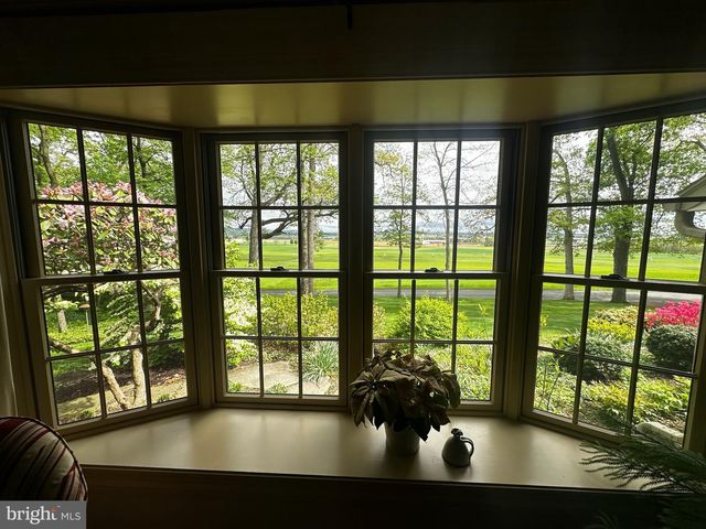 105 NORTHVIEW RD, Lititz, PA 17543