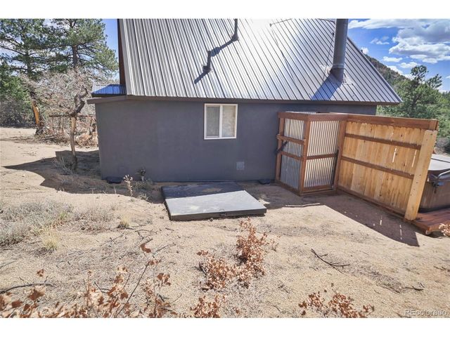 640 Ridgeway Dr, Cotopaxi, CO 81223