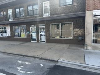 4425 S Archer Avenue A4, Chicago, IL 60638