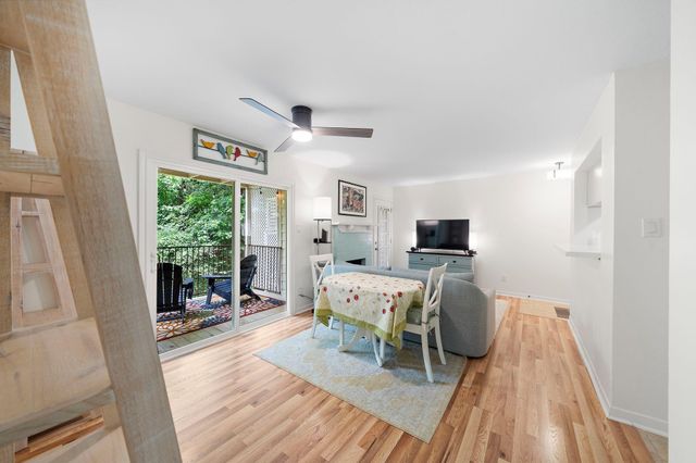 3500 Tangle Brush Drive 28, The Woodlands, TX 77381