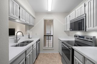 3500 Tangle Brush Drive 28, The Woodlands, TX 77381