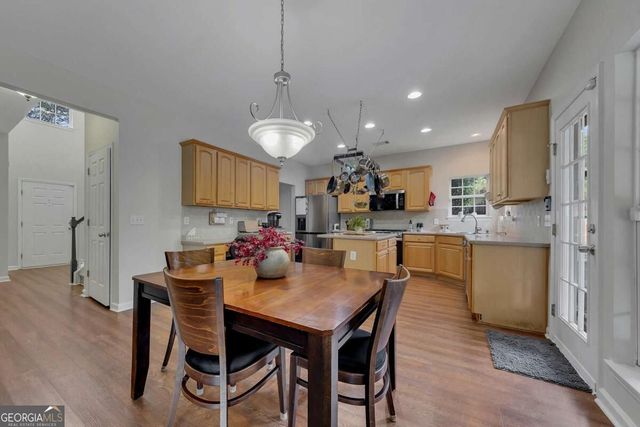 419 Highlands Loop, Woodstock, GA 30188
