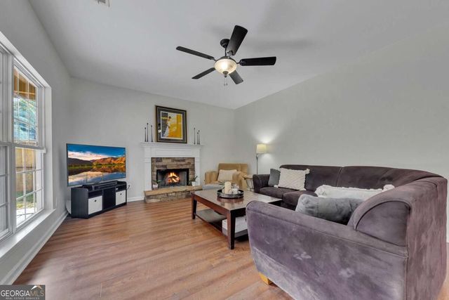 419 Highlands Loop, Woodstock, GA 30188