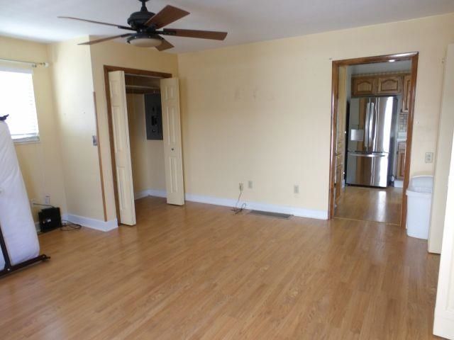 3502 Waverly Road, Huntington, WV 25704