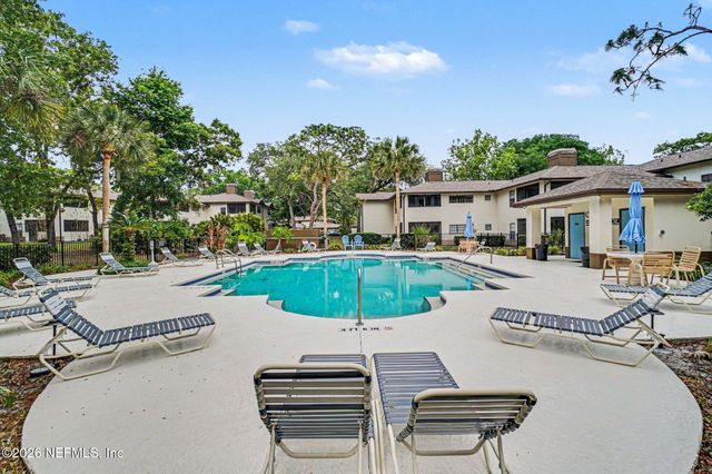 10150 BELLE RIVE Boulevard 402, Jacksonville, FL 32256