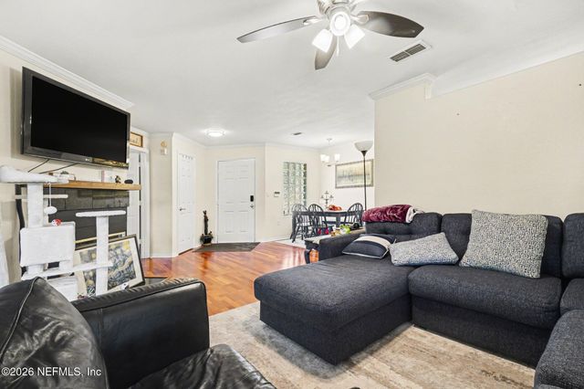 10150 BELLE RIVE Boulevard 402, Jacksonville, FL 32256