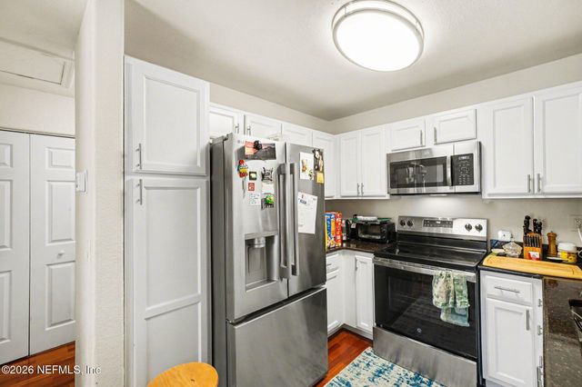10150 BELLE RIVE Boulevard 402, Jacksonville, FL 32256