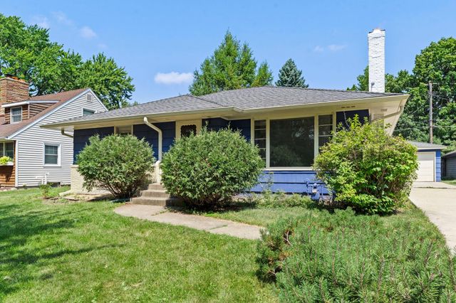 1739 Hampshire Avenue, Saint Paul, MN 55116