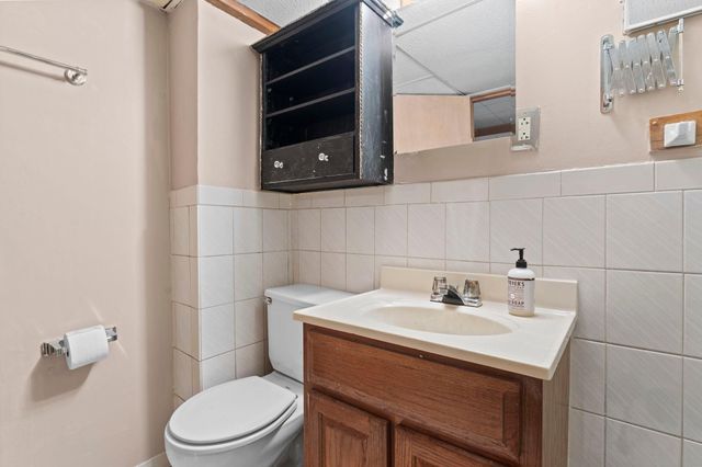 1739 Hampshire Avenue, Saint Paul, MN 55116