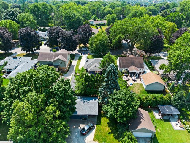 1739 Hampshire Avenue, Saint Paul, MN 55116