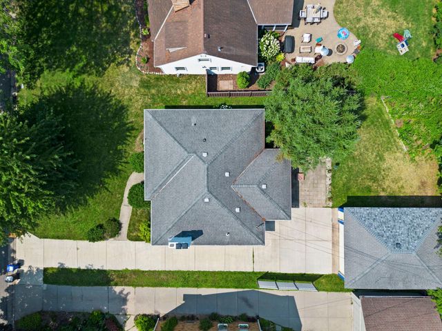 1739 Hampshire Avenue, Saint Paul, MN 55116