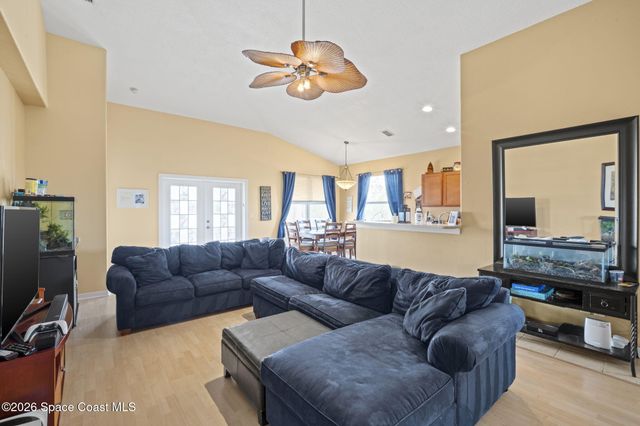 1065 Venetian Drive 205, Melbourne, FL 32904