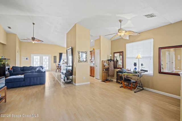 1065 Venetian Drive 205, Melbourne, FL 32904