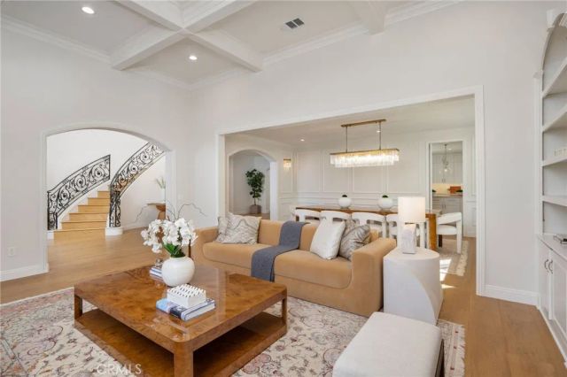 25714 Simpson Place, Calabasas, CA 91302