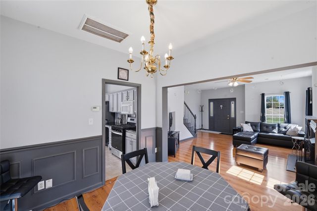 9541 Green Apple Drive, Charlotte, NC 28215