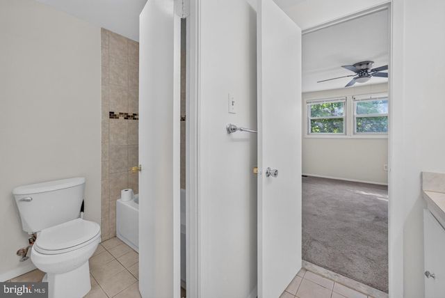 50 RAEBURN LN, Willingboro, NJ 08046