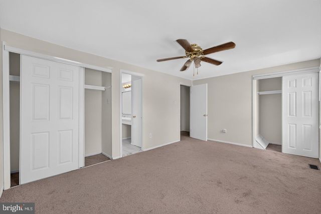 50 RAEBURN LN, Willingboro, NJ 08046