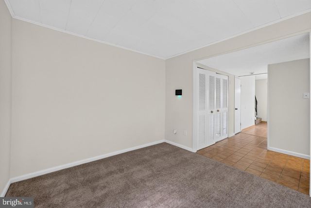 50 RAEBURN LN, Willingboro, NJ 08046