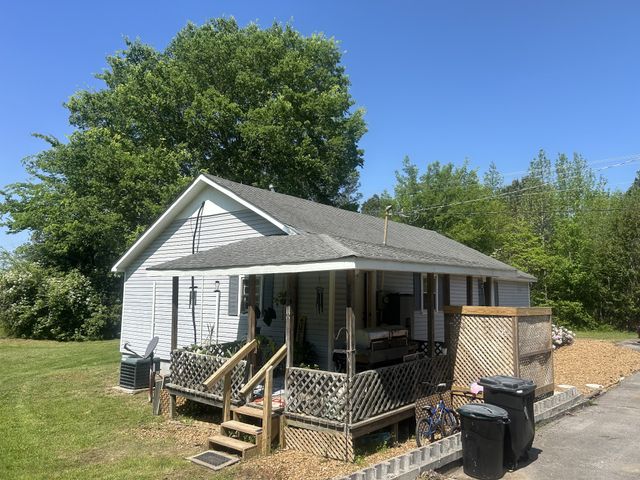 4755 Old Natchez Trace Trl, Camden, TN 38320