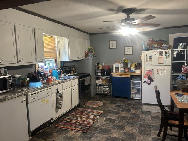 4755 Old Natchez Trace Trl, Camden, TN 38320